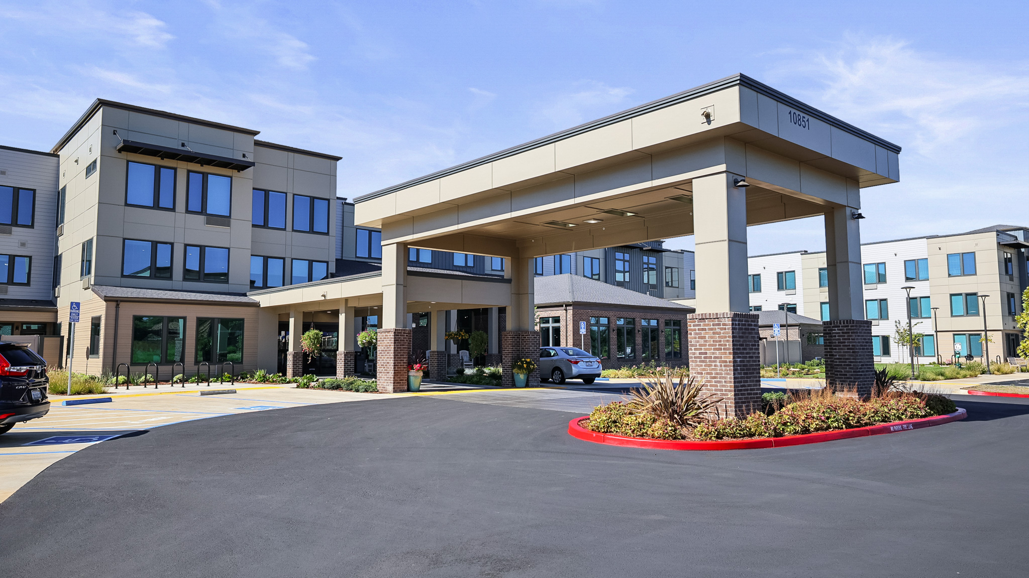 Bear Hollow Estates: Independent Senior Living in Sacramento, CA