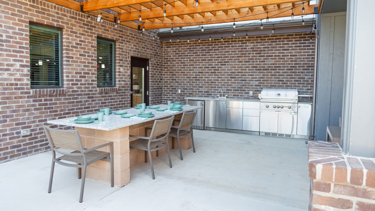 Bear Hollow Estates patio3